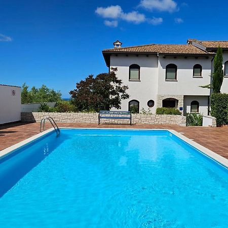 Holiday Home Bellavista Tar-Vabriga Luaran gambar