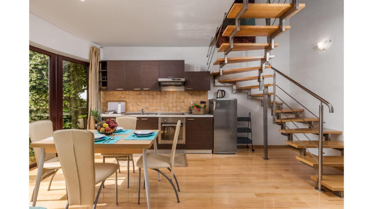 Holiday Home Bellavista Tar-Vabriga Luaran gambar